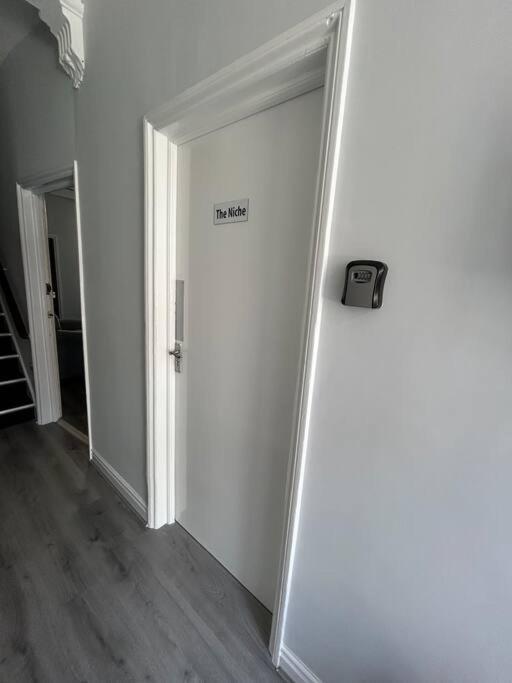 The Niche Apartment